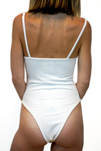 Load image into Gallery viewer, Sling All Seasons Corduroy Stretch bodysuit - White