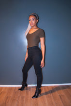 Load image into Gallery viewer, Short sleeve fitted Bodysuit